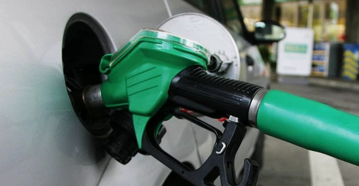 Motorists Cried Out As Price Of Fuel Increases In Lagos
