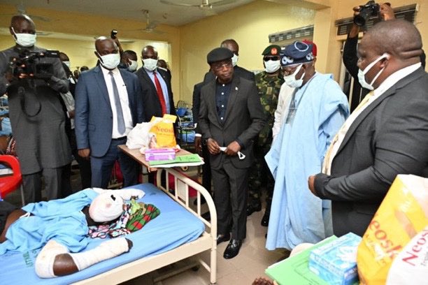 PHOTO NEWS: Tinubu Pay Visit to Affected Citizens Of Benue Massacre At The Hospital