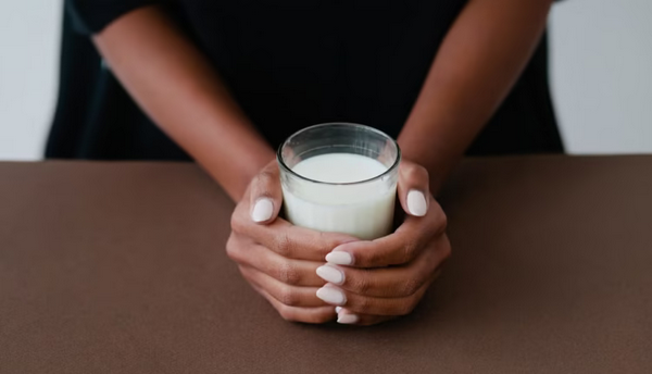 Why You Should Drinking Milk Before Sleep