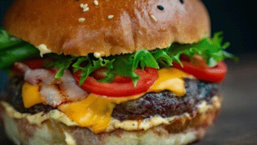 Five Habits That Contribute To Stomach And Visceral Fat - Expert Reveal