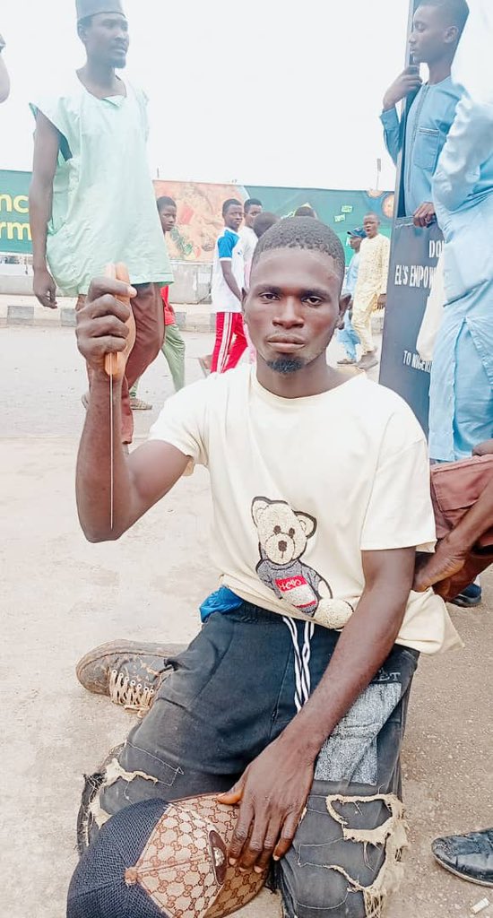 Security Arrest Notorious Thugs Disguised As Women To carry Out Targeted Attacks In Kano