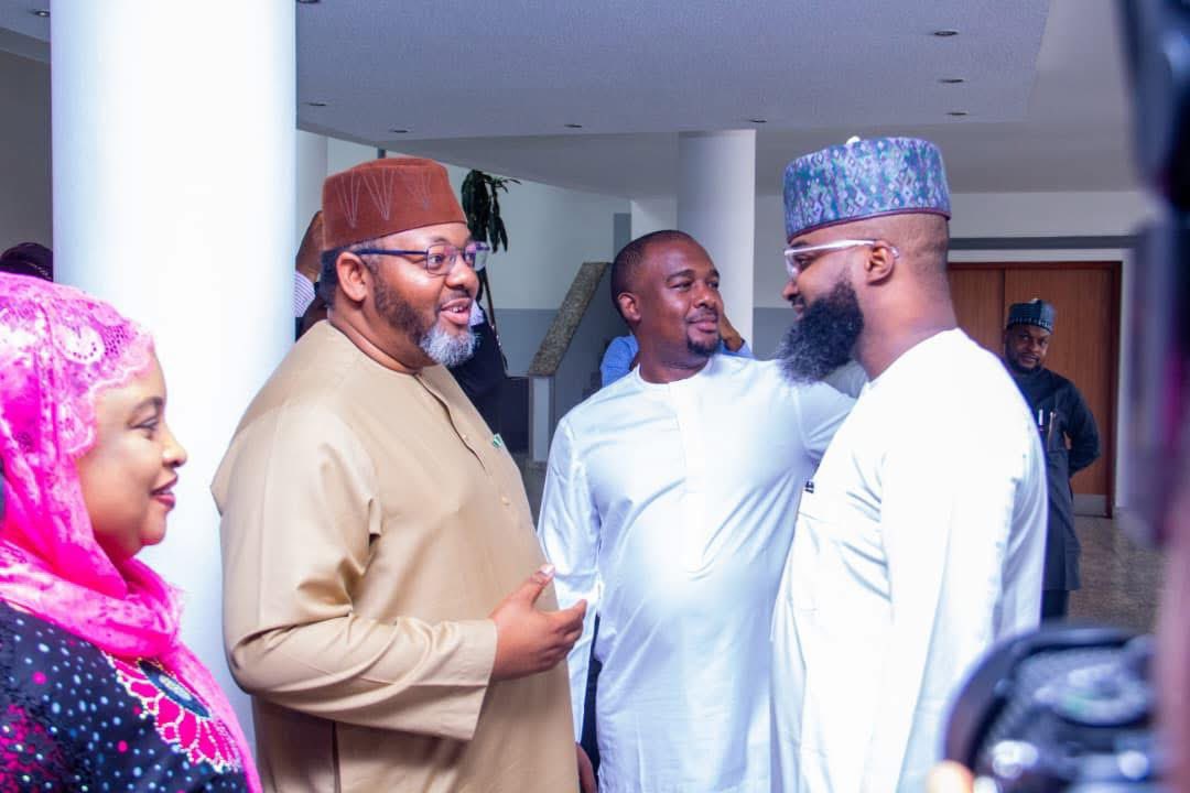 JUST-IN: APC Leaders Hold Strategy Roundtable in Abuja to Strengthen Party Unity, Push for President Tinubu Second Term