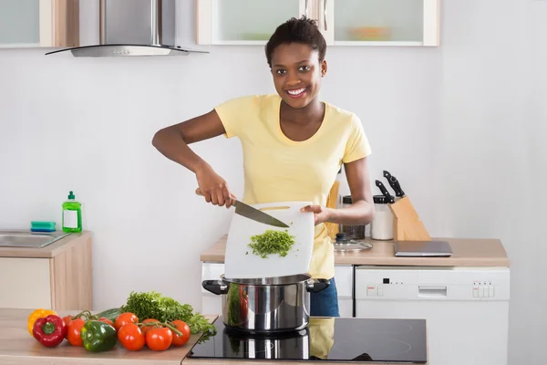 10 Essential Hygiene Tips for Safe Cooking