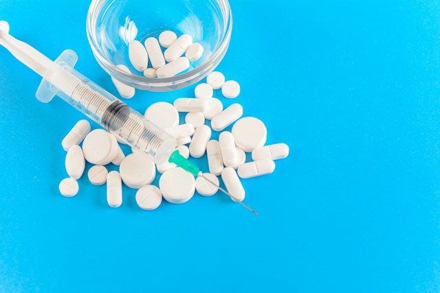 Weight Loss Drug May Help Treat Bipolar Disorder, Study Finds