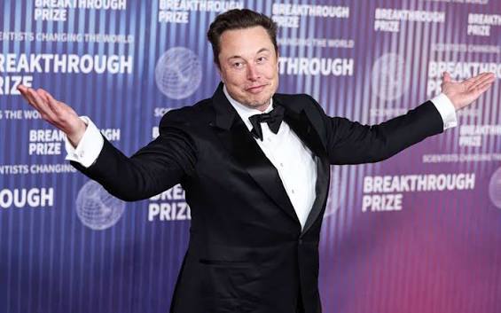 EXCLUSIVE: Elon Musk Again Calls Instagram an App ‘for Girls’