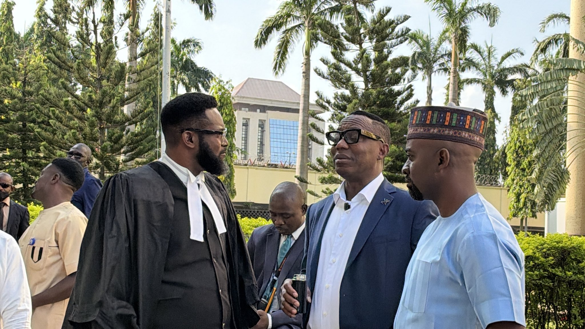 Sowore Heads to Court as Cyberbullying Trial Resumes in Abuja
